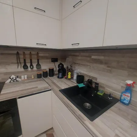 Apartman божур Várna